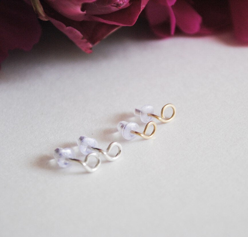 Dainty Circle Studs