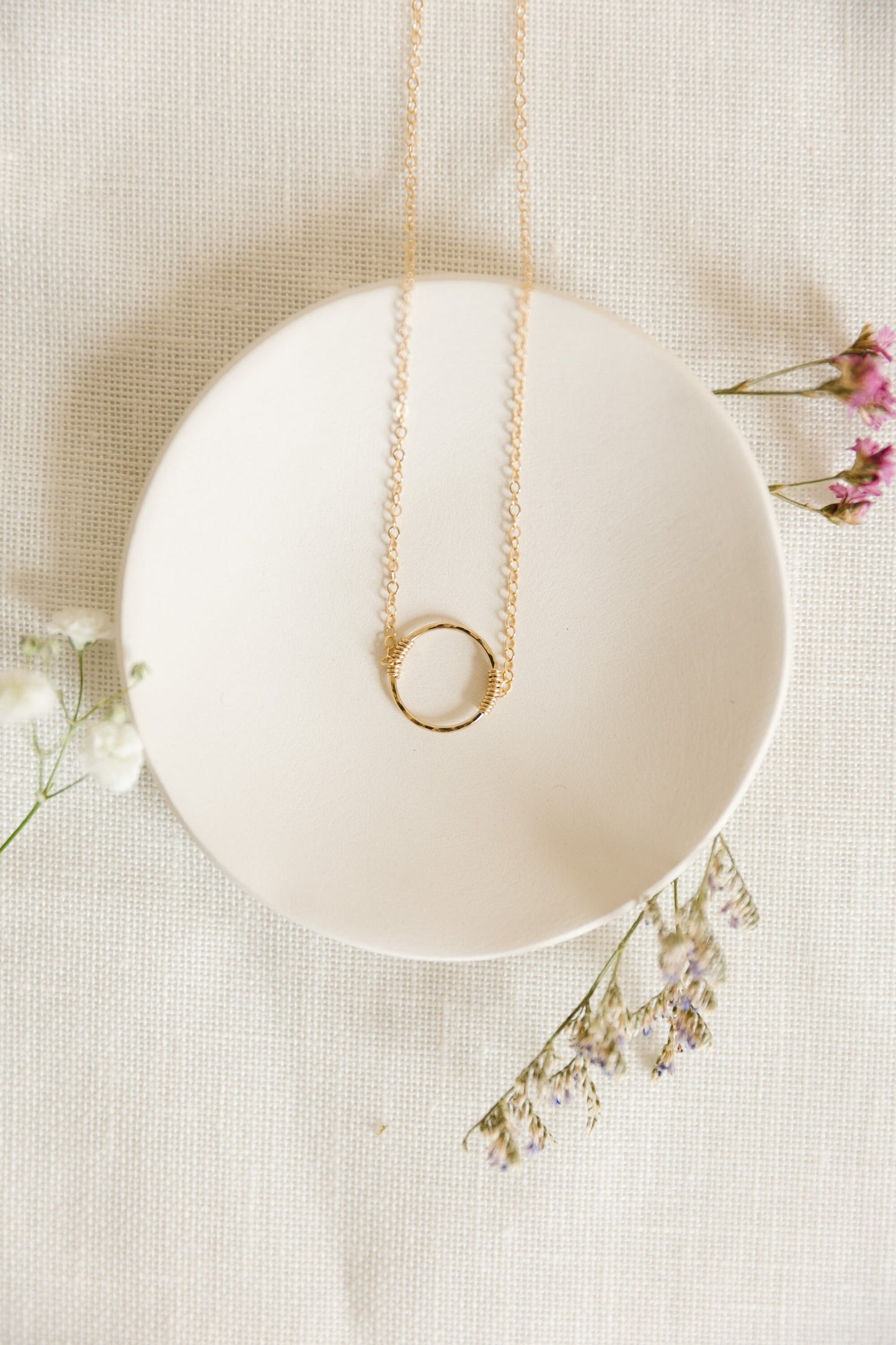 Circle necklace