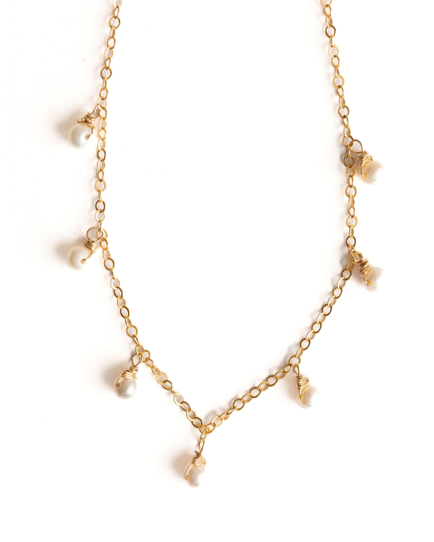 Dainty Pearl Drop Necklace